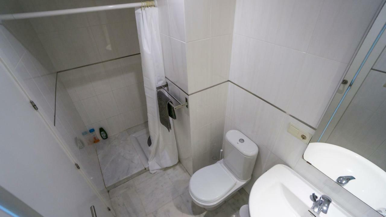 Rentalsevilla Espacioso Duplex En La Puerta Real Εξωτερικό φωτογραφία